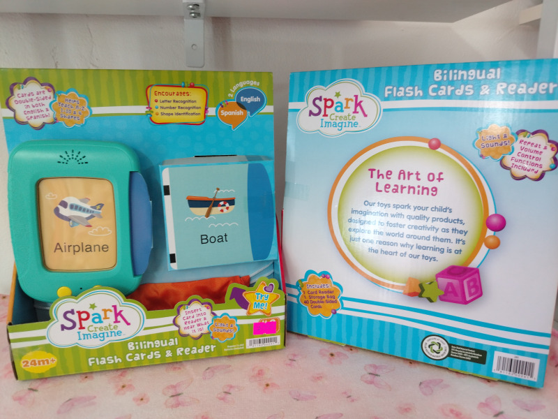 Bilingual Flash Cards & Reader