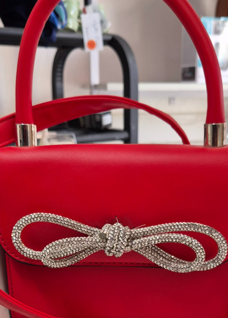 Bolsa roja con corazón